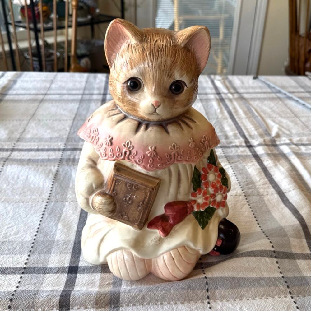 vintage 80s Emily the Cat cookie jar hand painted soft pastels made in Japan